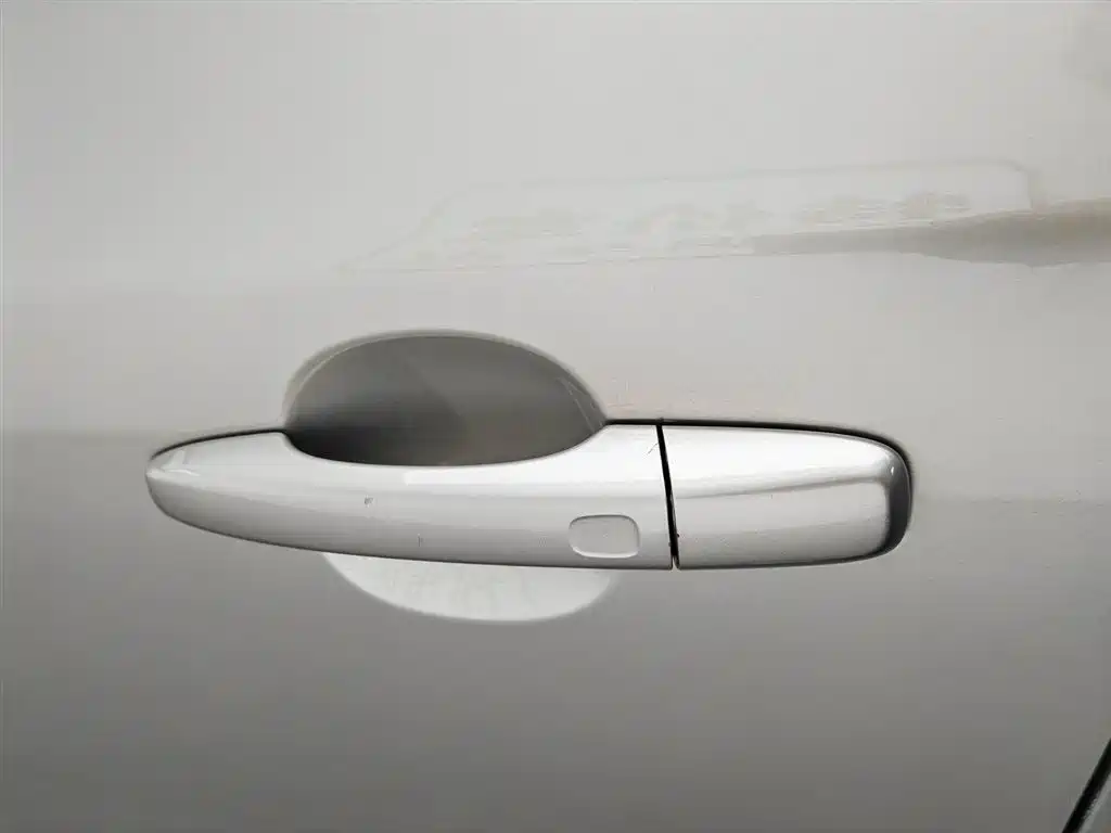 Volvo S60 (Import) — миниатюра 18