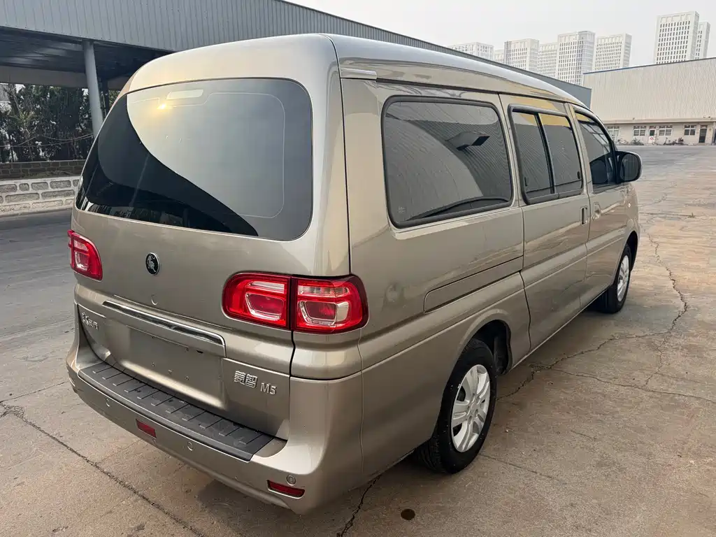 Dongfeng Forthing Lingzhi 2023 — фото 12