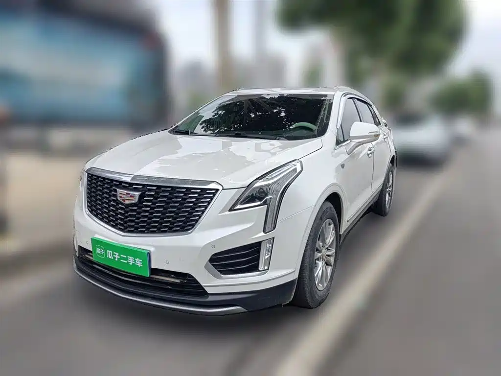 Купить Cadillac XT5