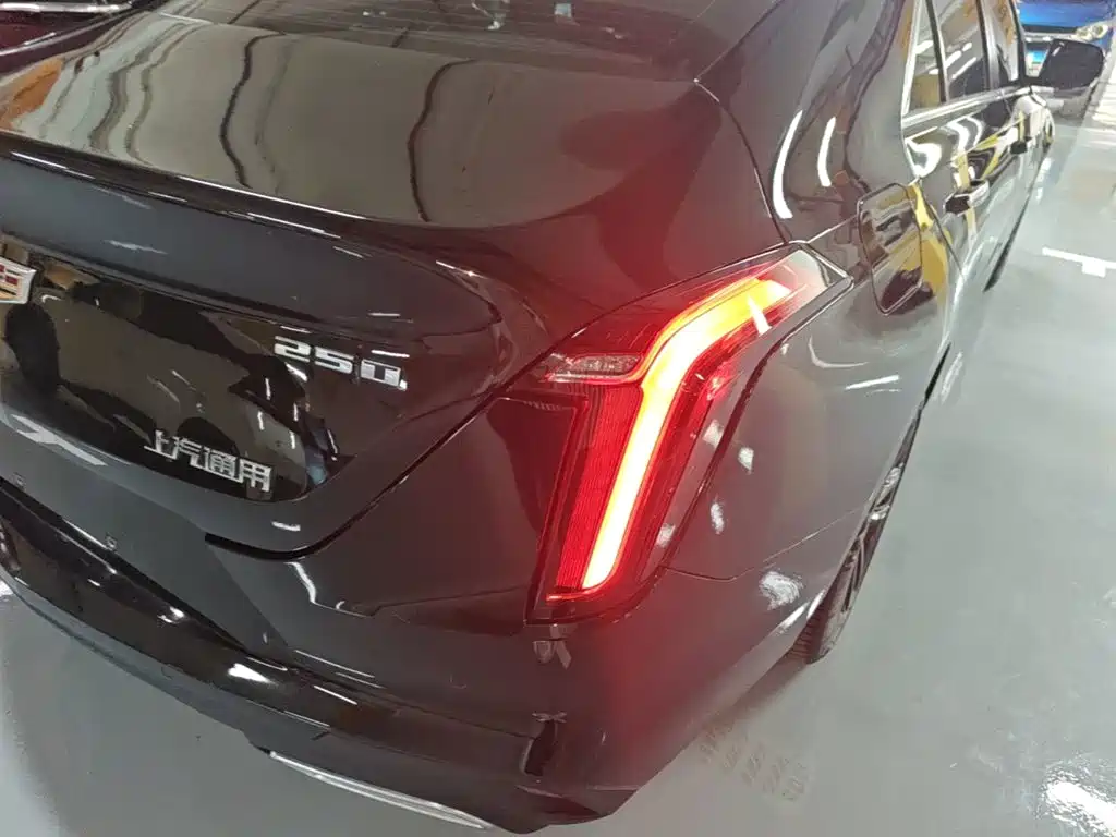 Cadillac CT4 — миниатюра 8
