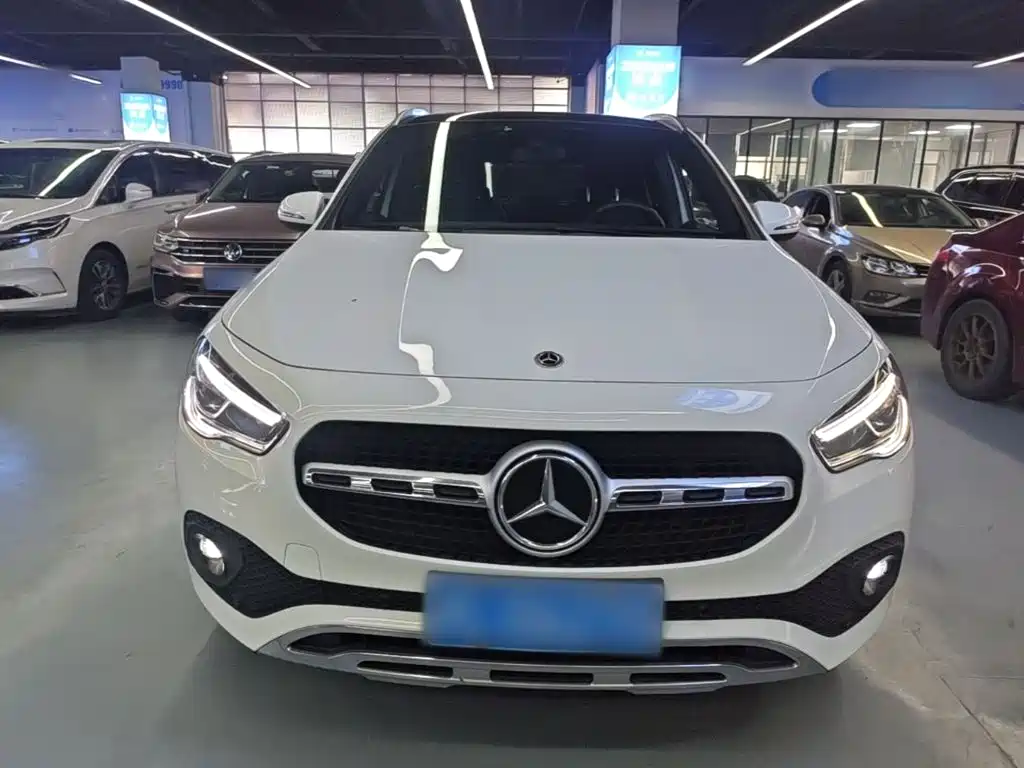 Mercedes-Benz GLA — миниатюра 3