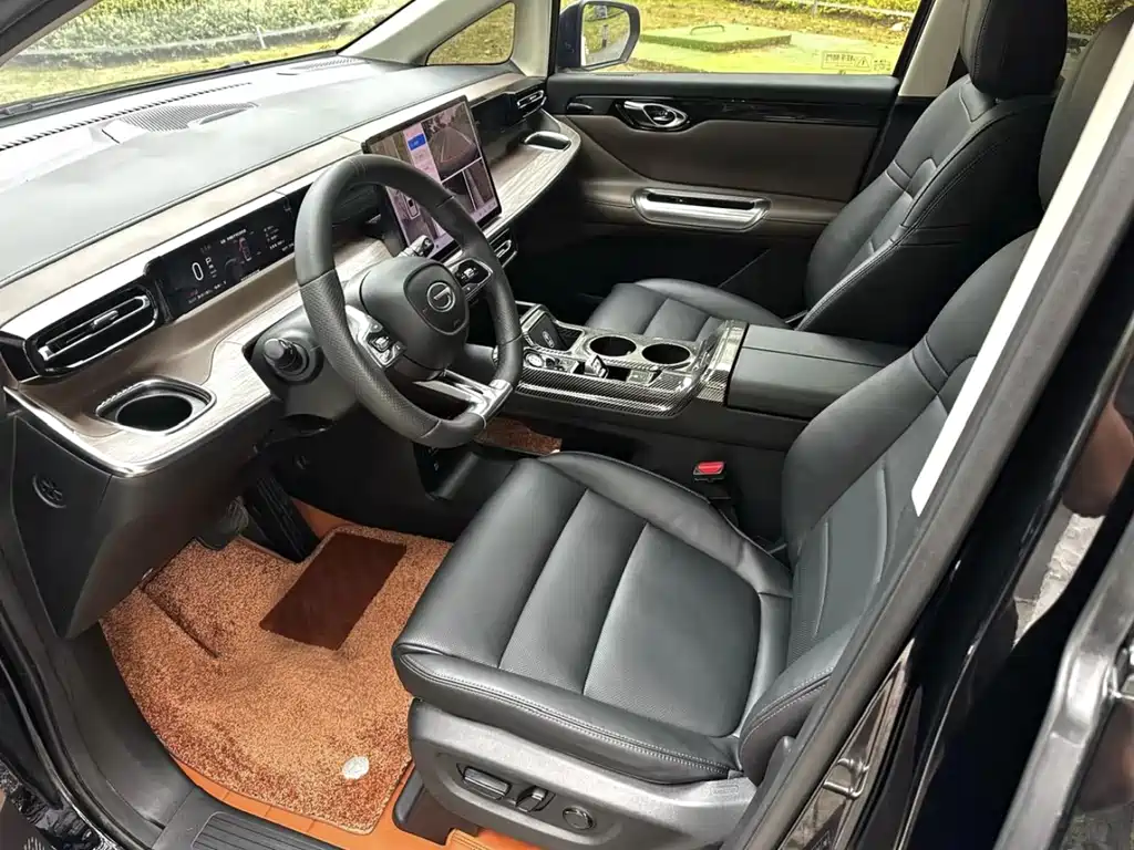 GAC TRUMPCHI E8 NEW ENERGY