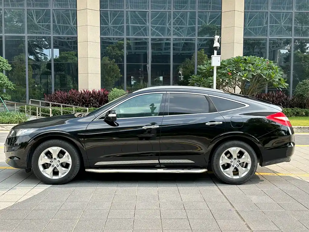 Honda Crosstour — миниатюра 6