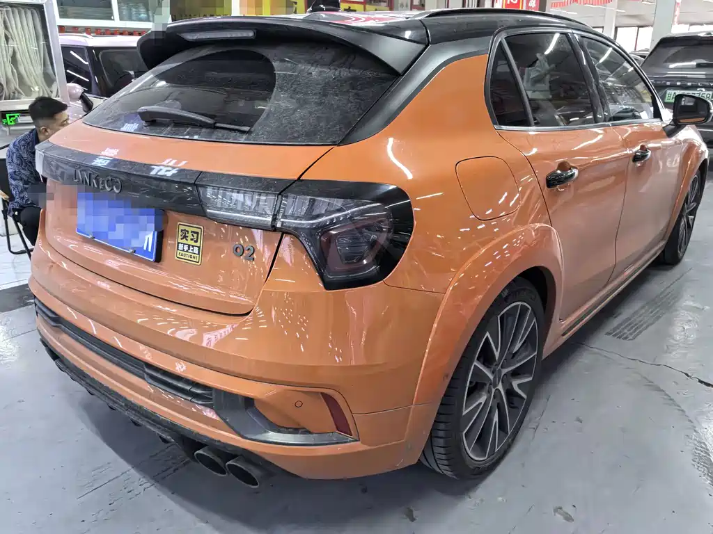 Lynk & Co 02 Hatchback — миниатюра 6