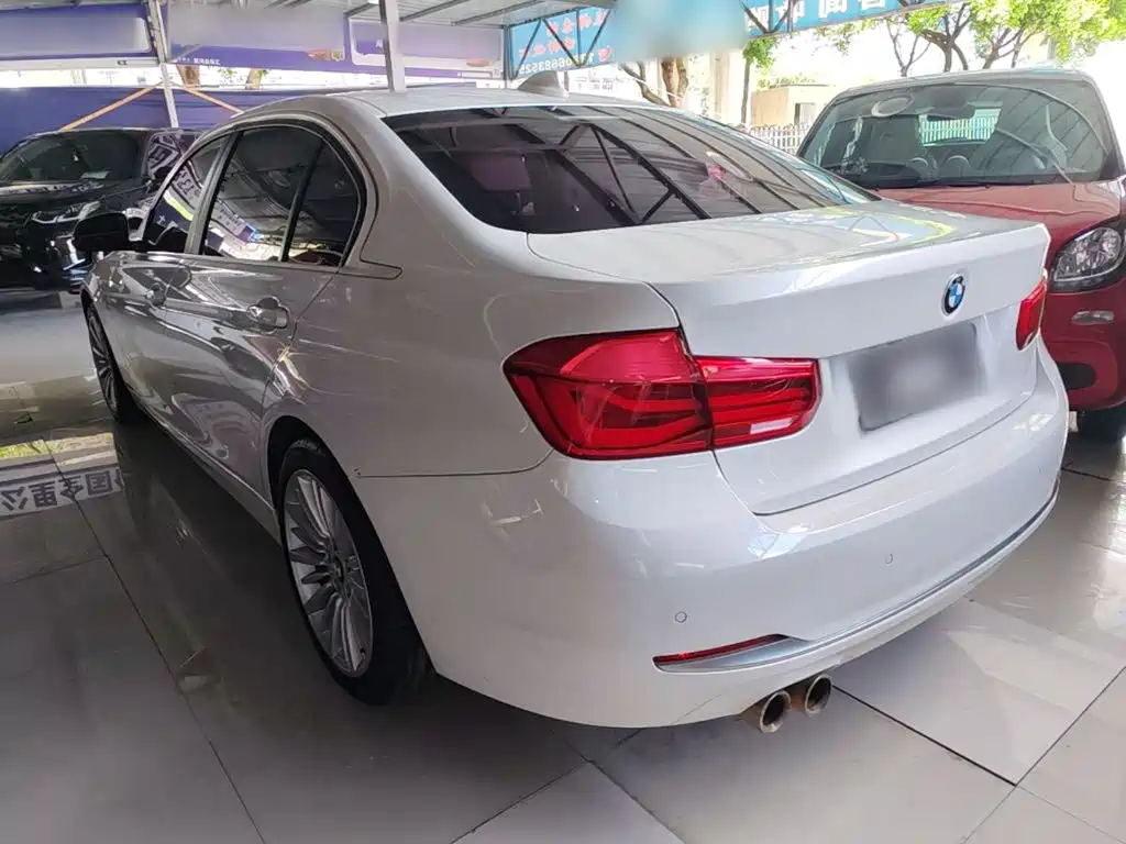 BMW 3 Series — миниатюра 5