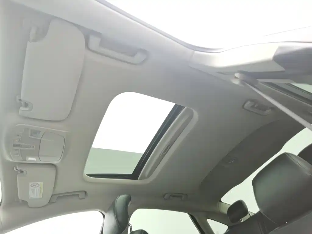 Ford Mondeo — миниатюра 14