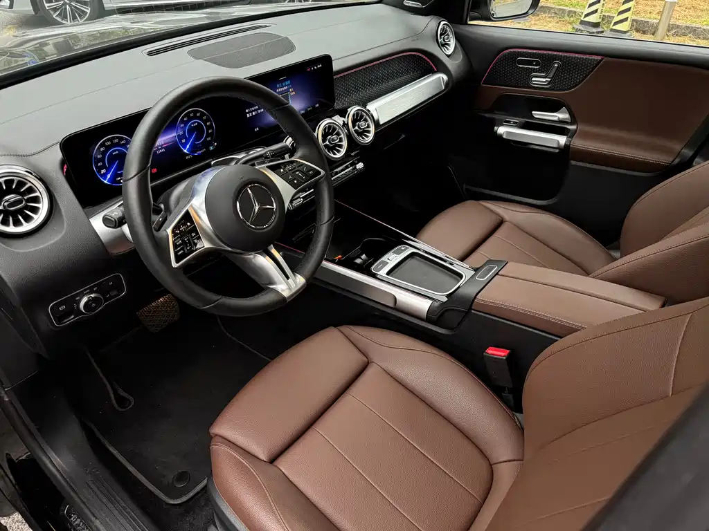Mercedes-Benz EQB — миниатюра 7