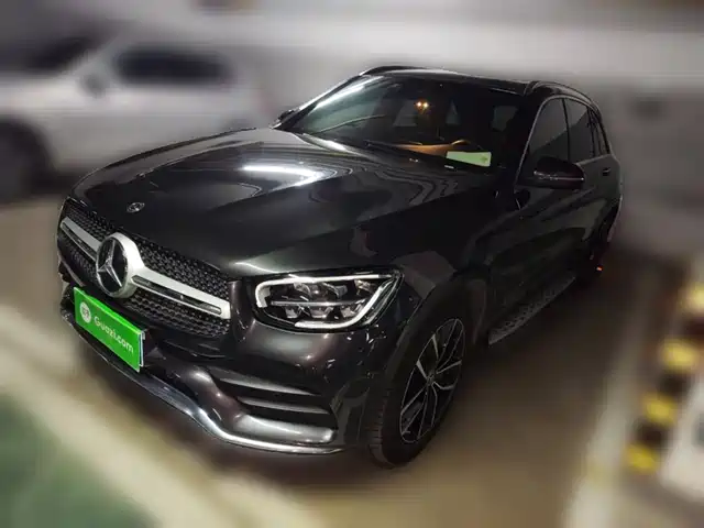 MERCEDES BENZ GLC