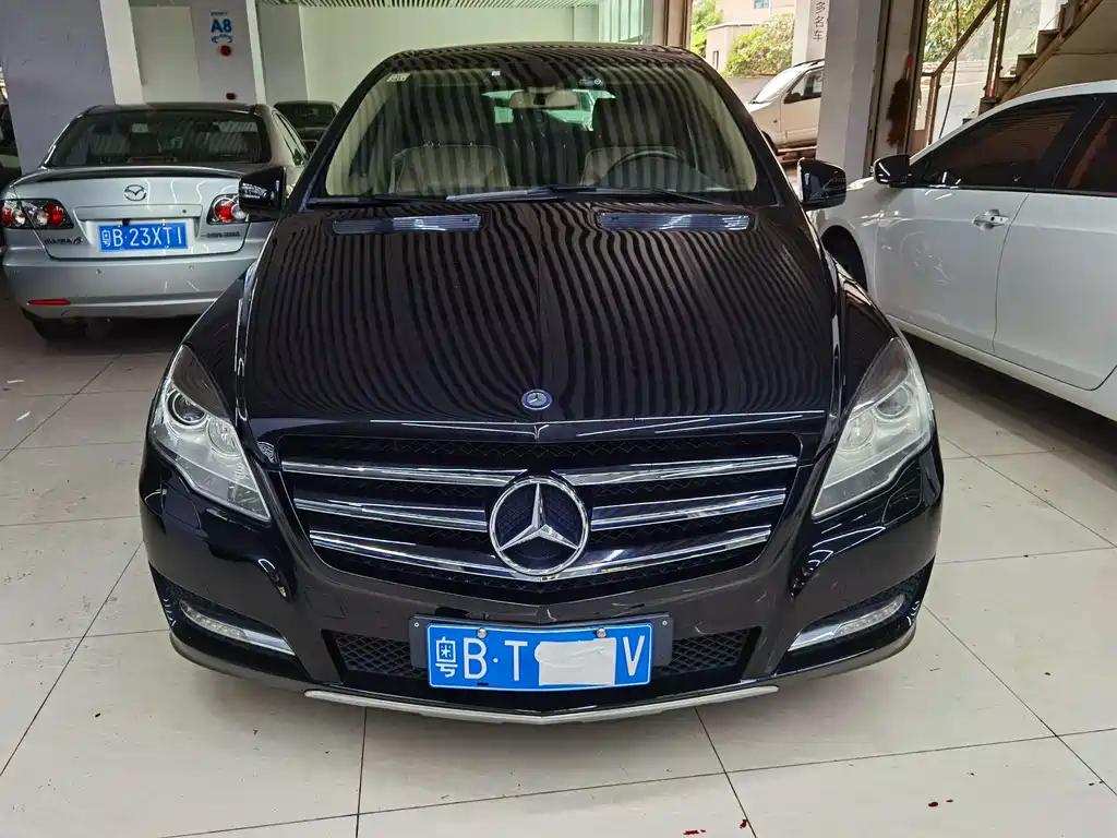 Mercedes-Benz R 2011 R 350 L 4MATIC