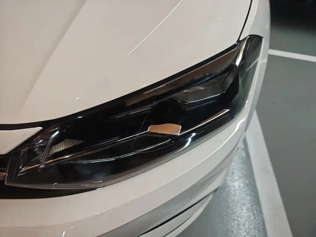 Volkswagen Polo — миниатюра 24