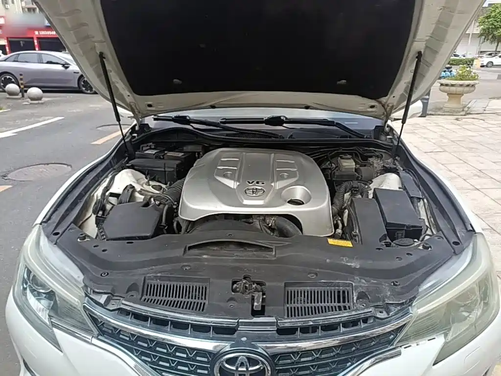 Toyota Reiz — миниатюра 20