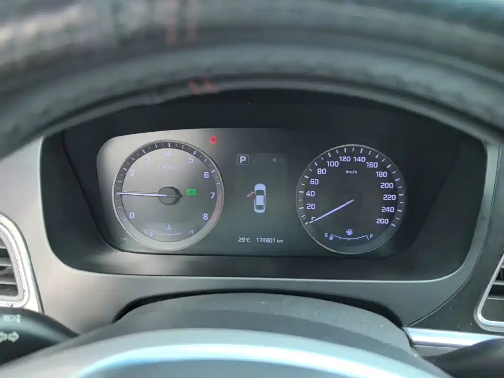 Hyundai Sonata — миниатюра 12