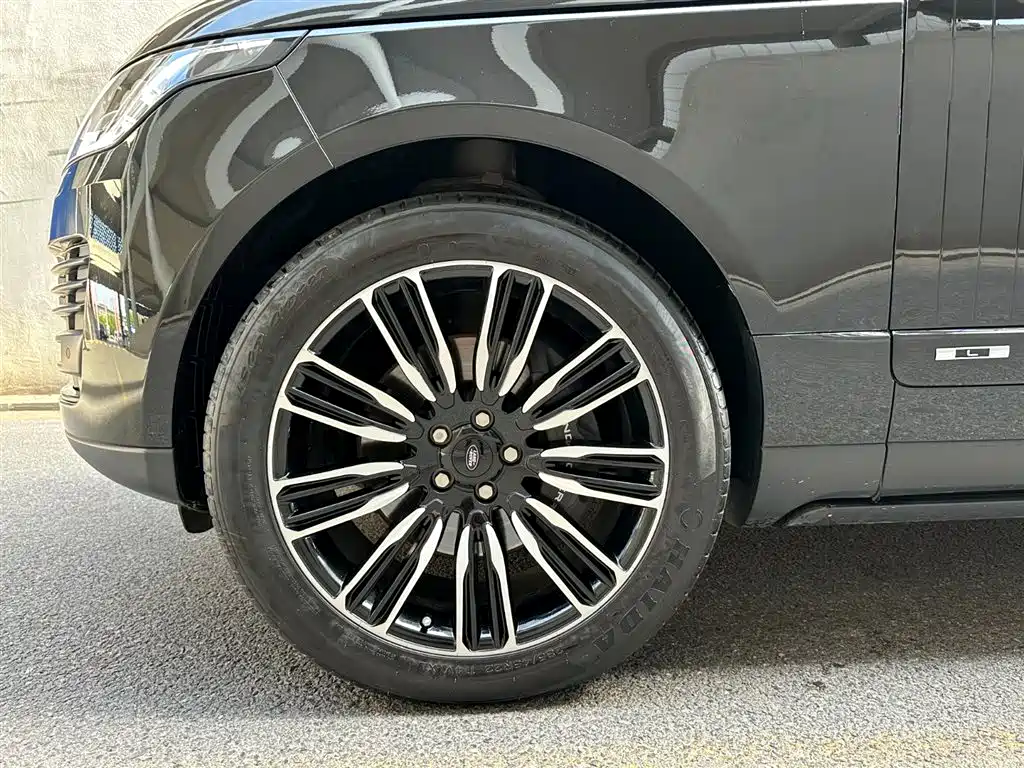 Land Rover Range Rover 2020 3.0 L6 Long Wheelbase