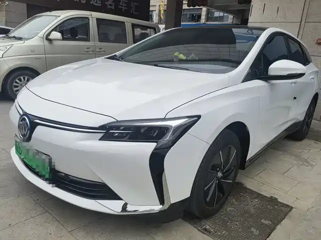 buick slightly-blue-6