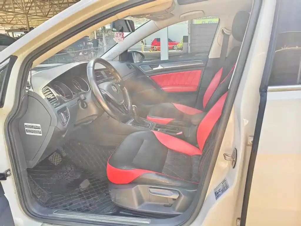 Volkswagen Golf — миниатюра 5