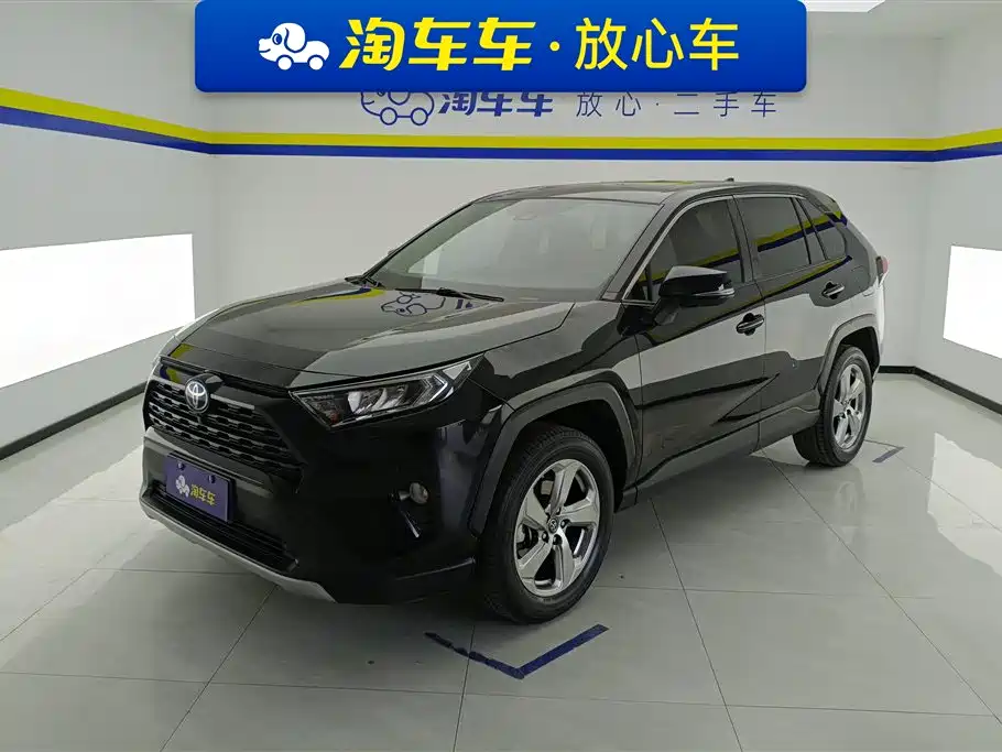 Toyota RAV4 2021
