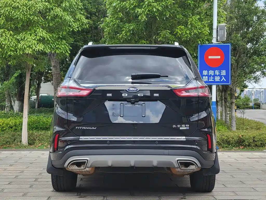 Ford Edge 2021 PLUS EcoBoost 245 7 мест