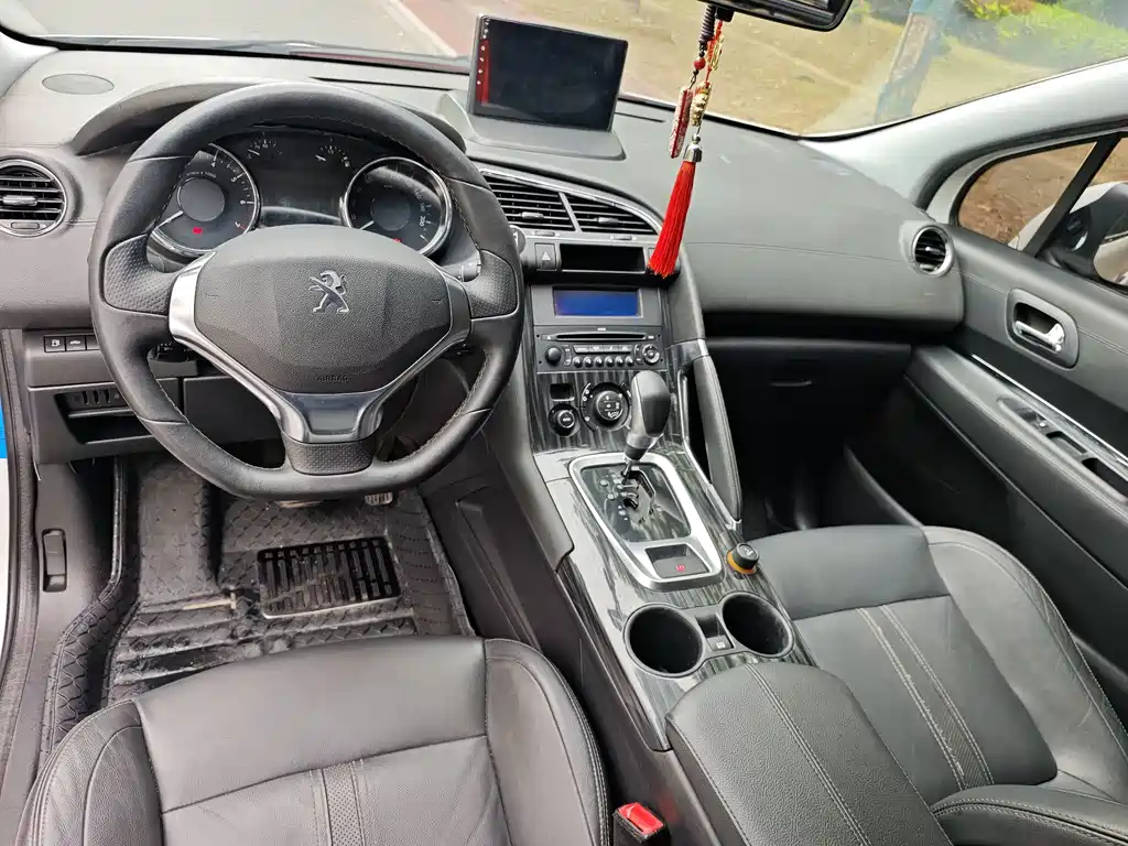 Peugeot 3008 — миниатюра 7