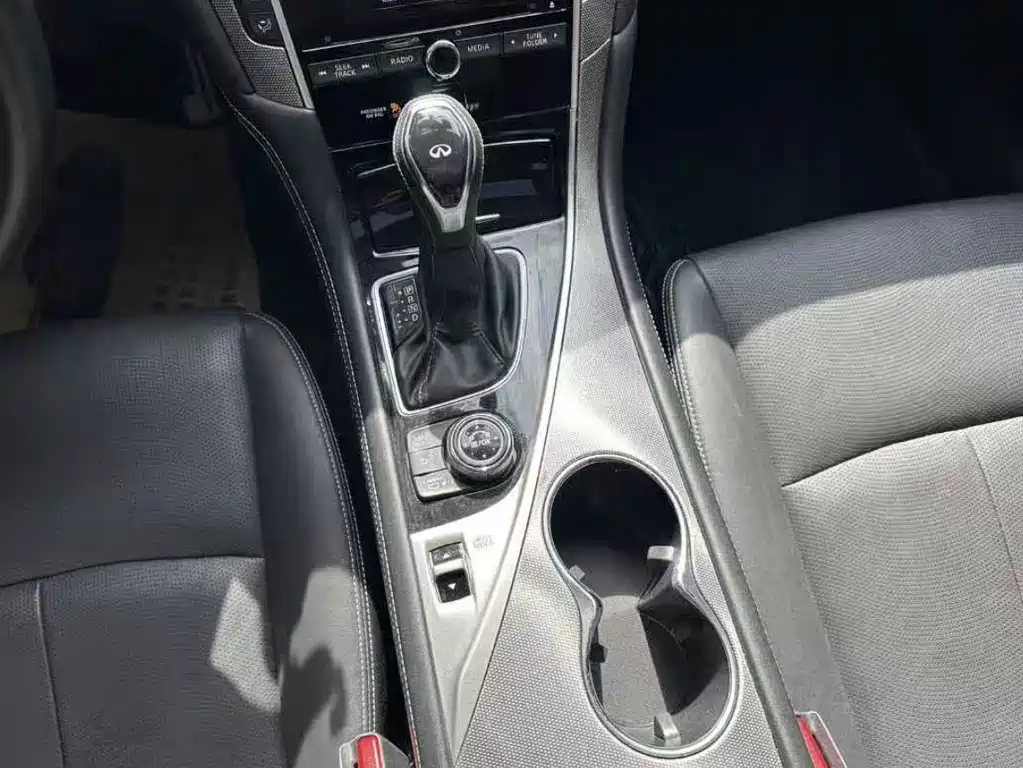 Infiniti Q50L — миниатюра 8