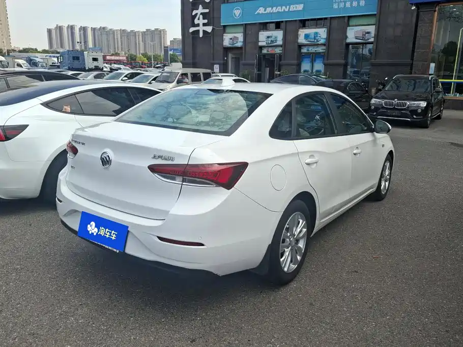 Buick Excelle — миниатюра 3
