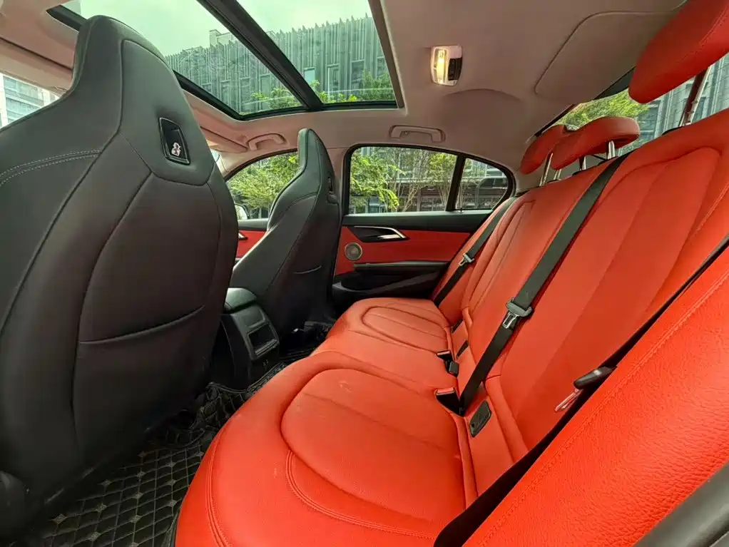 BMW 1 Series — миниатюра 16