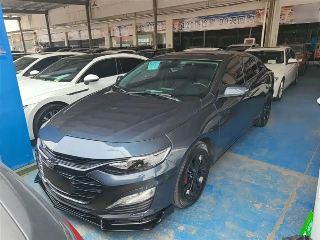 Купить Chevrolet Malibu XL