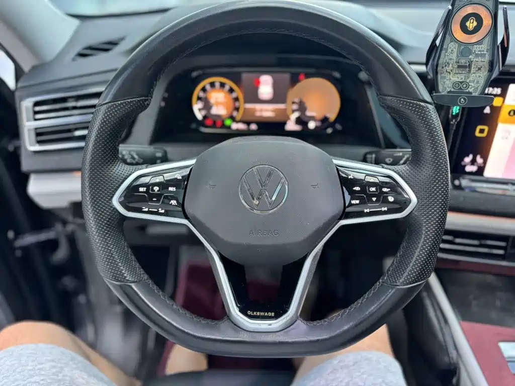 Volkswagen Teramont — миниатюра 4