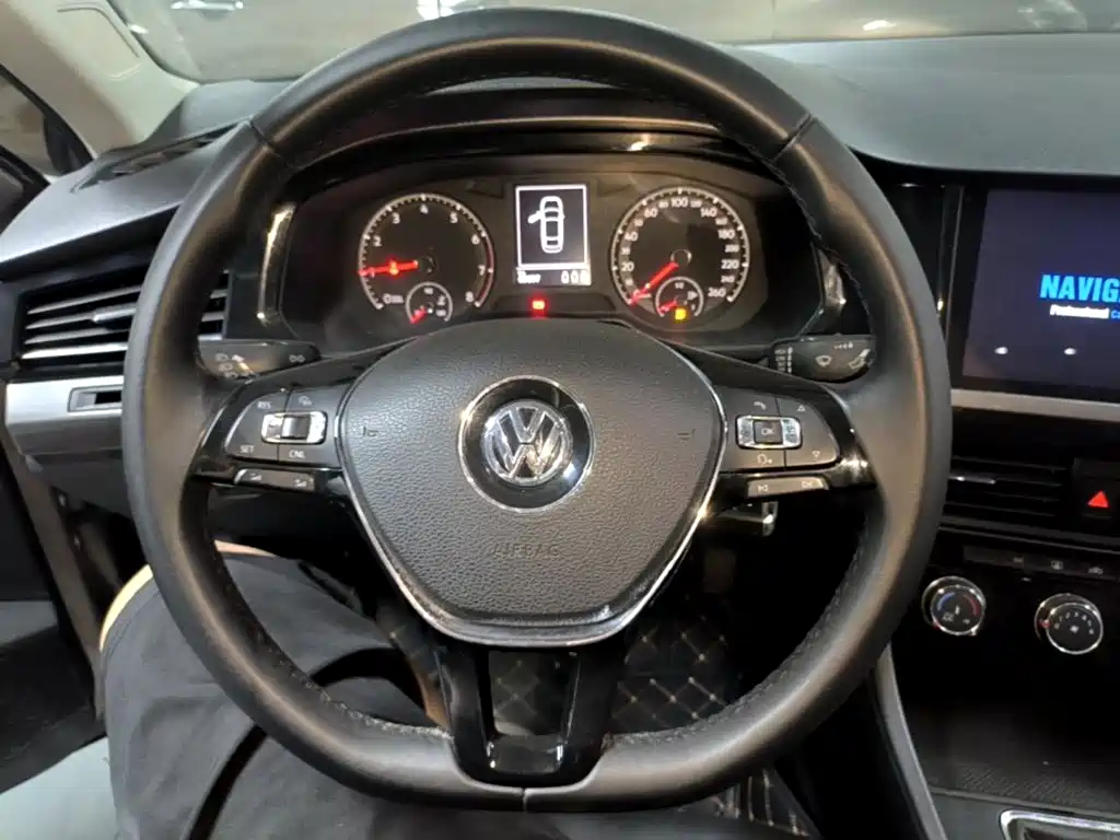 Volkswagen Bora — миниатюра 11
