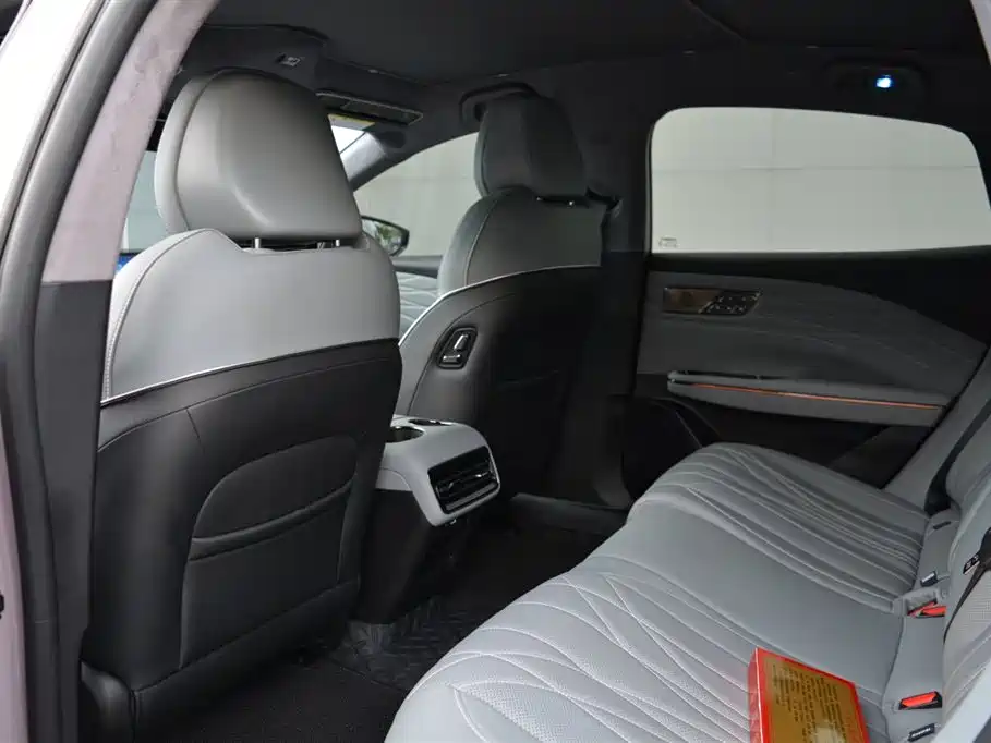 Geely Galaxy Galaxy E8 E8 2025 575km Smart Drive