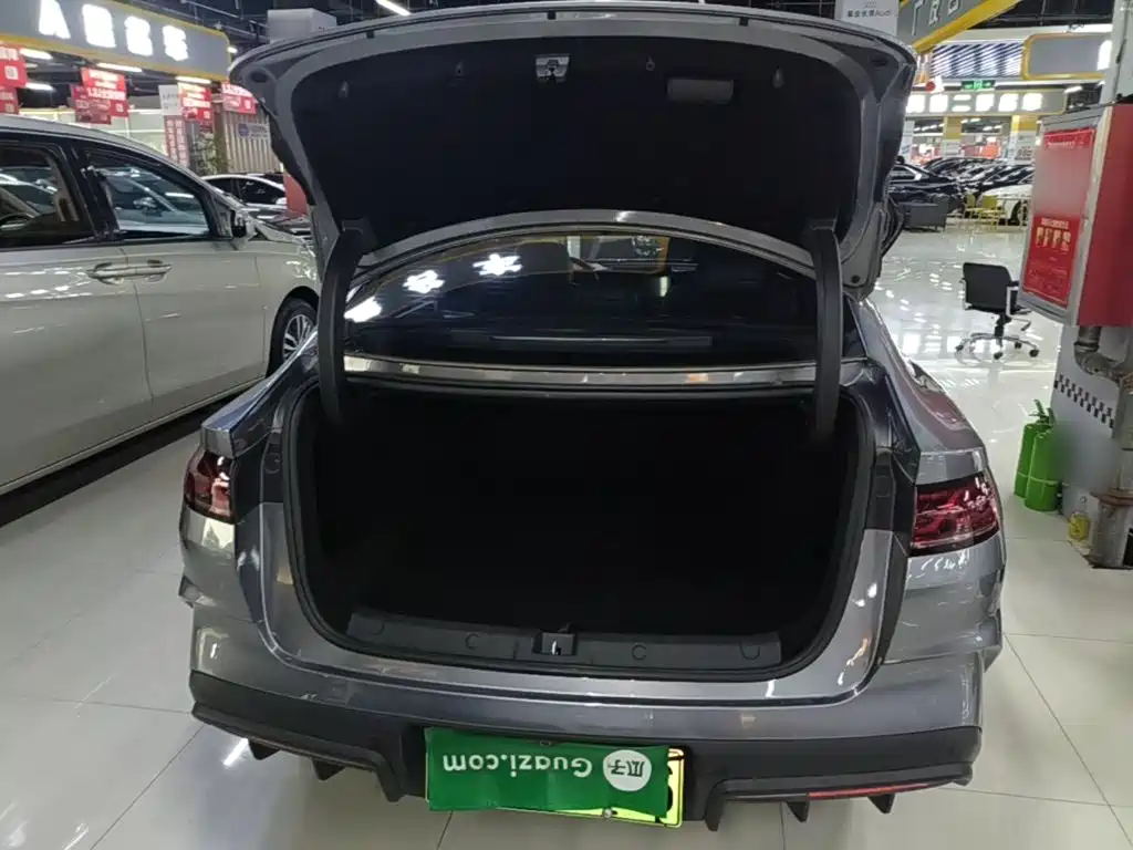 BYD Qin L — миниатюра 19