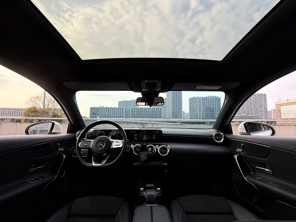 MERCEDES-BENZ A CLASS