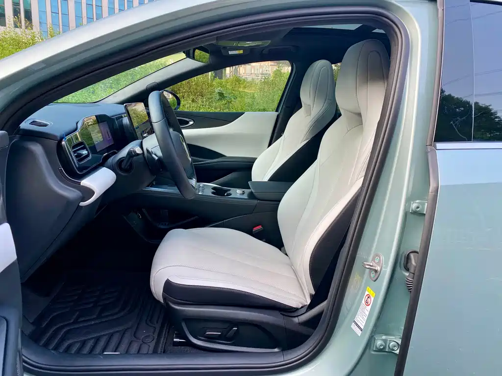 BYD Seal 06 — миниатюра 9