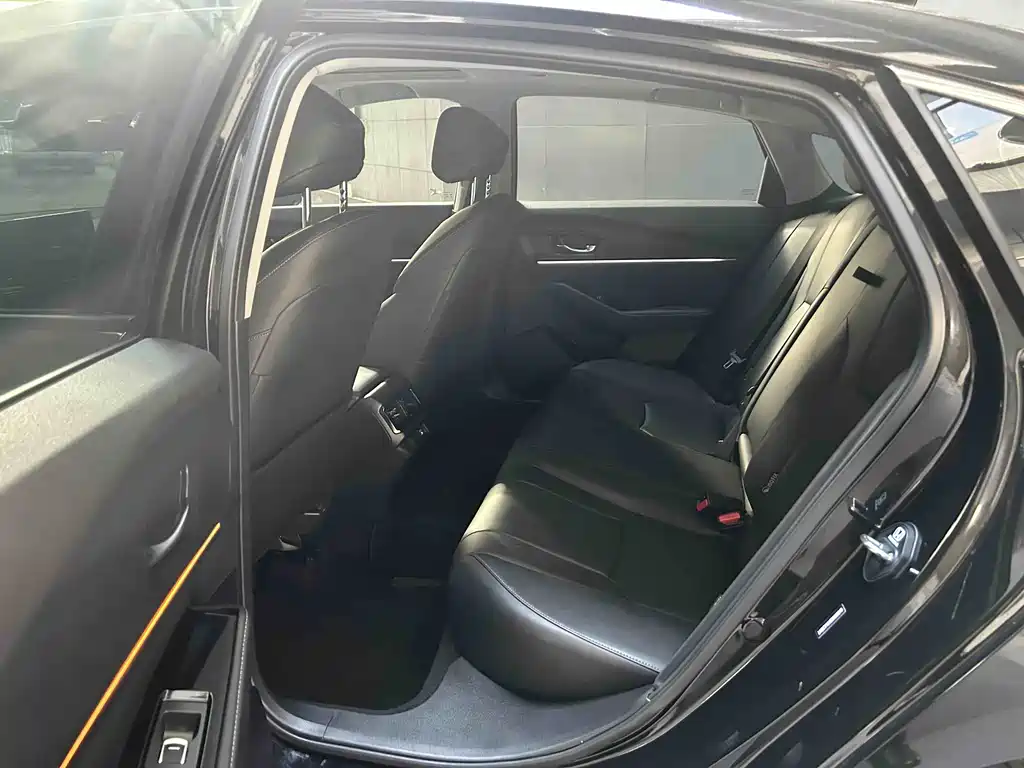 Honda Accord 2025 Sport 260TURBO Luxury