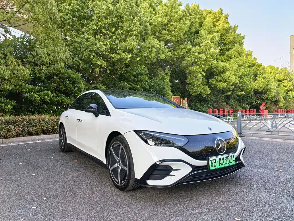Mercedes-Benz EQE 2022 350