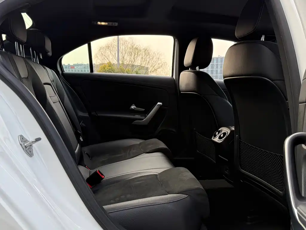 MERCEDES-BENZ A CLASS