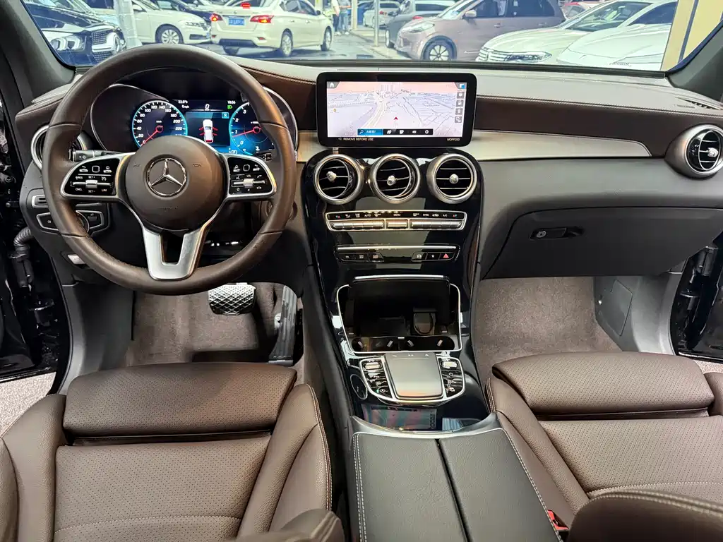 Mercedes-Benz GLC — миниатюра 16