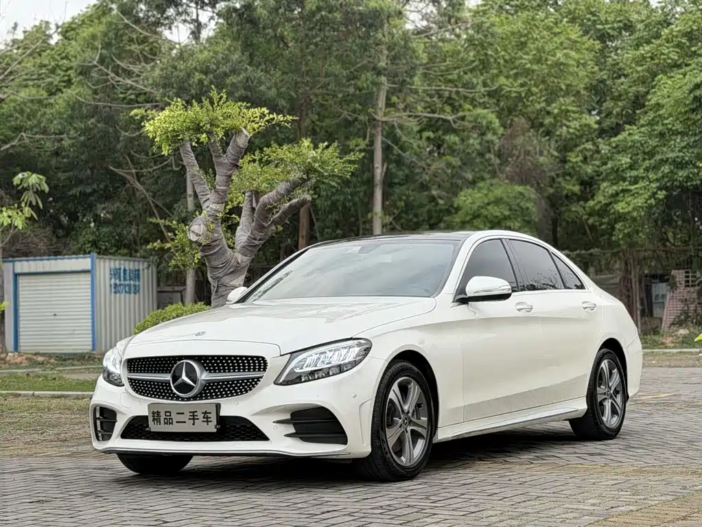 Mercedes-Benz C-Class 2019