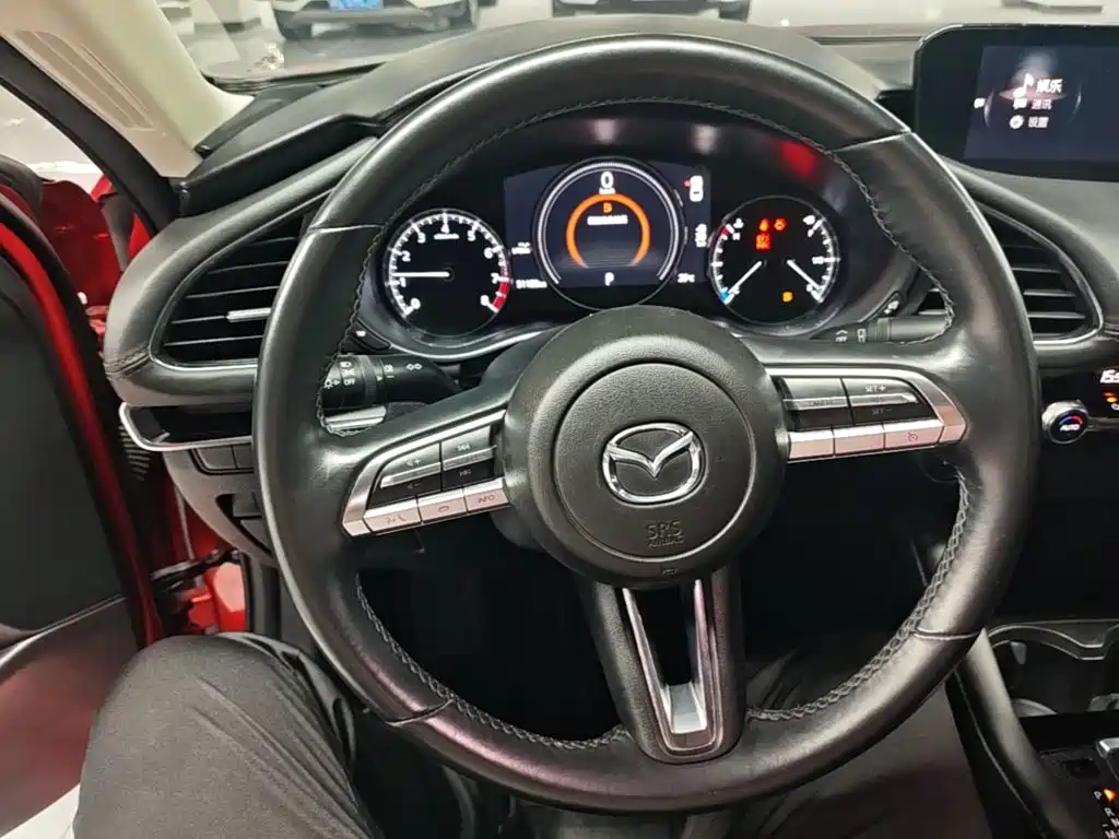 Mazda 3 Axela — миниатюра 11