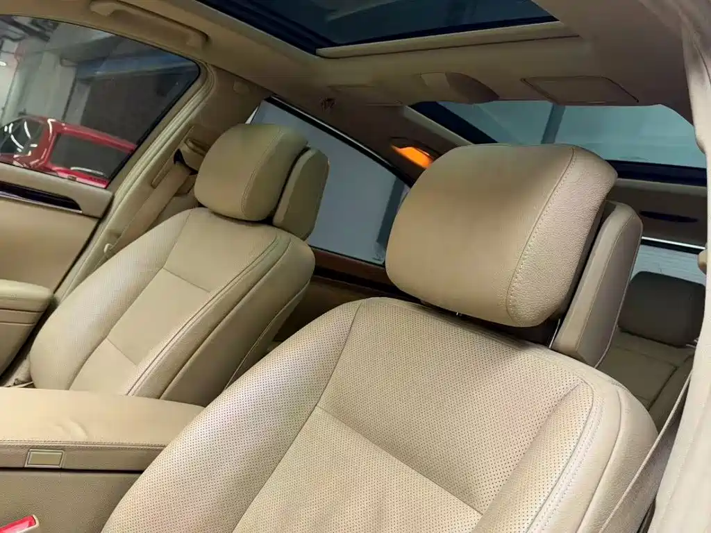 Mercedes-Benz S-Class — миниатюра 9