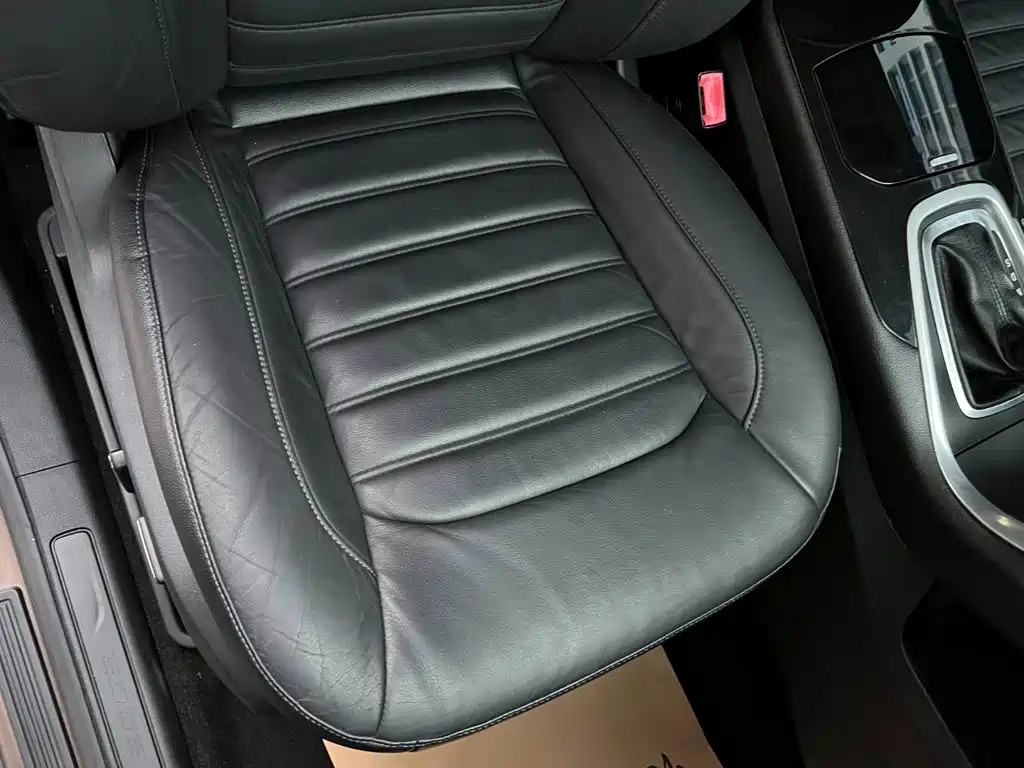 Ford Edge — миниатюра 23