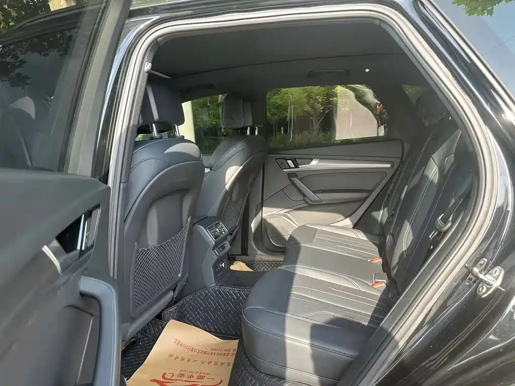 Audi Q5L 2024 40 TFSI Luxury