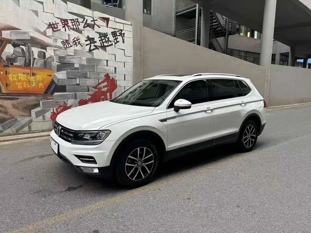 Volkswagen Tiguan L 2019