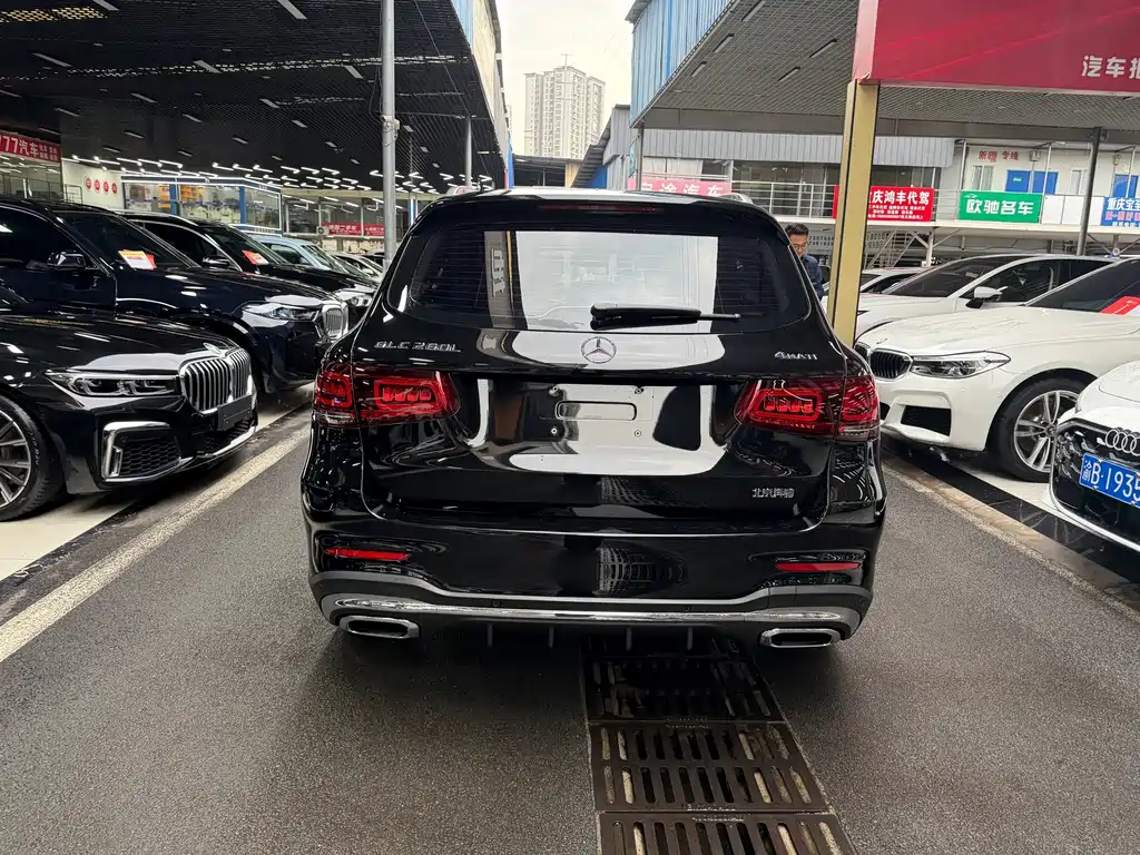 Mercedes-Benz GLC 2022 GLC 260 L 4MATIC
