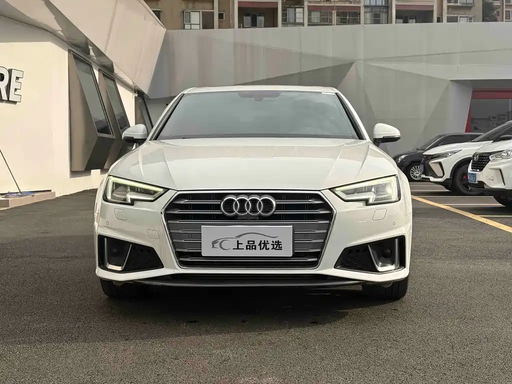 Audi A4L — миниатюра 2
