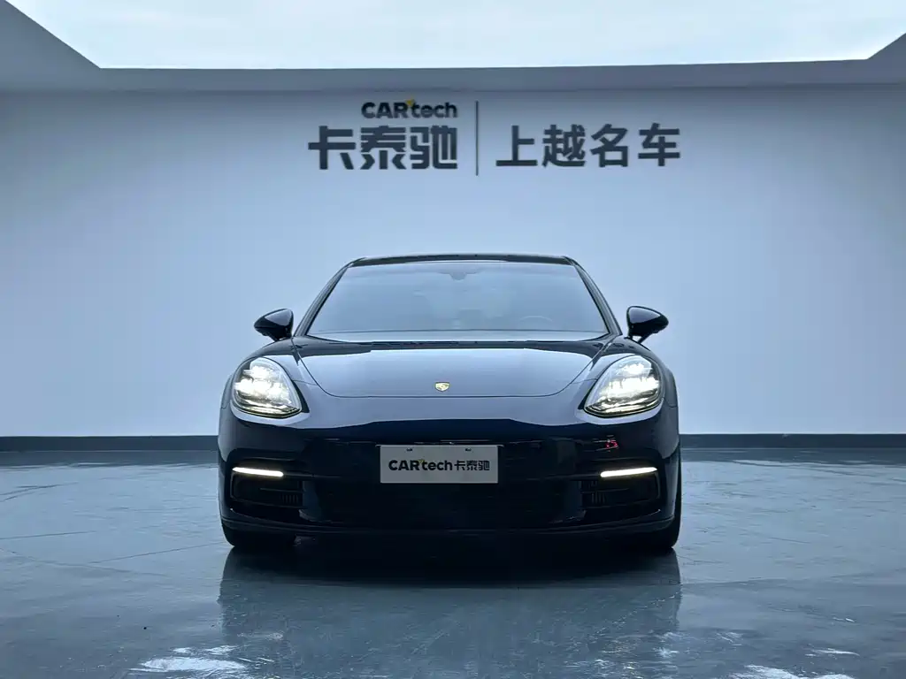 PORSCHE PANAMERA NEW ENERGY