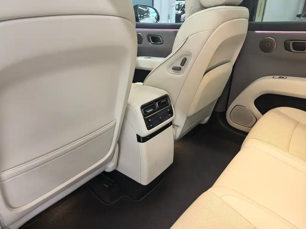 Li Auto i6 2025 Standard