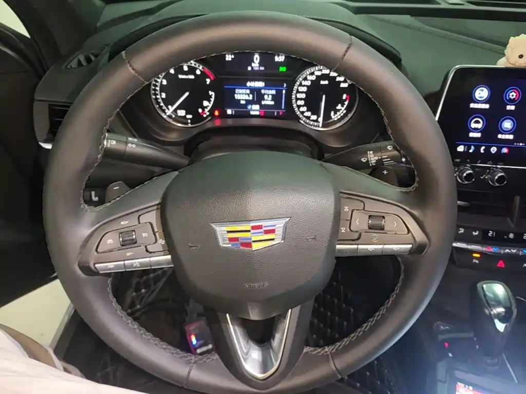 Cadillac CT4 — миниатюра 11