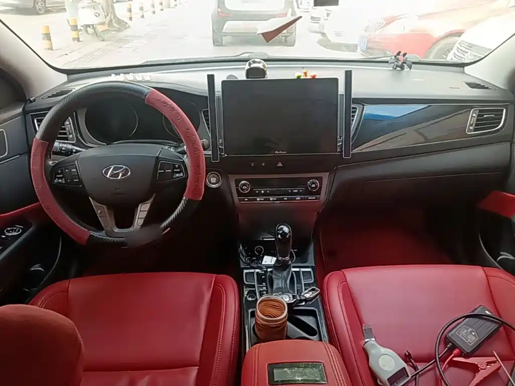 Hyundai Mistra — миниатюра 10