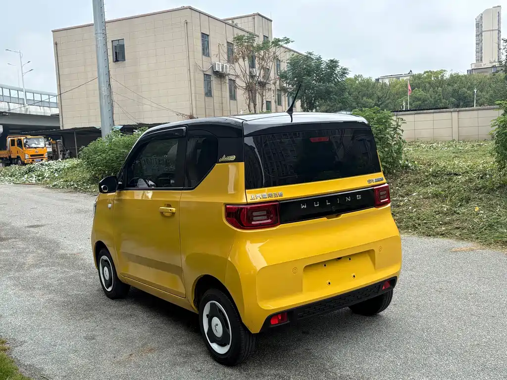 Wuling MINIEV — миниатюра 5