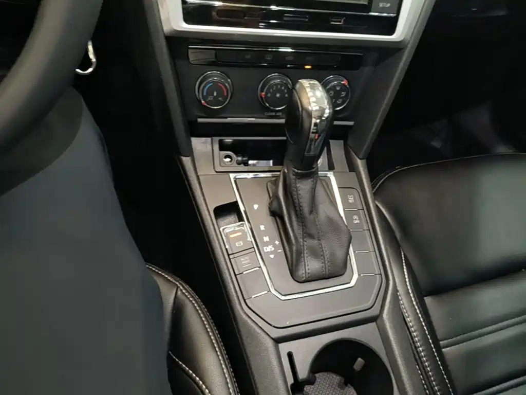Volkswagen Lamando — миниатюра 14